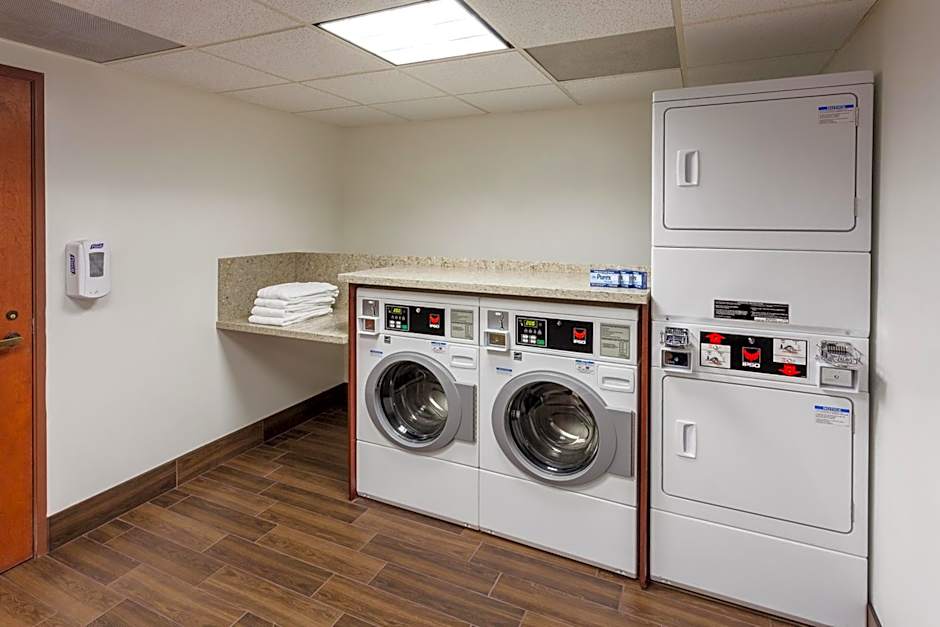 Holiday Inn Express & Suites Carpinteria By IHG