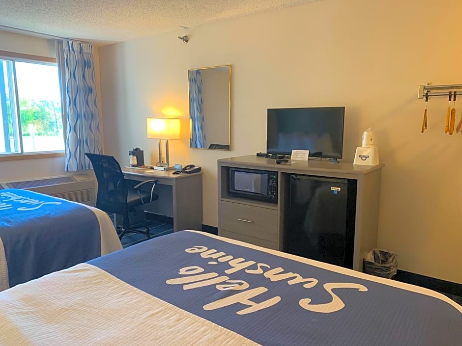 Days Inn by Wyndham Hinckley