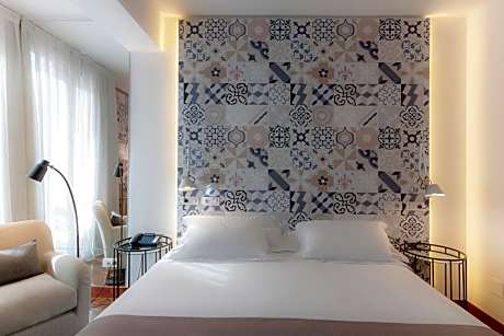 Double or Twin Room with View