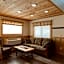 Cobble Mountain Lodge