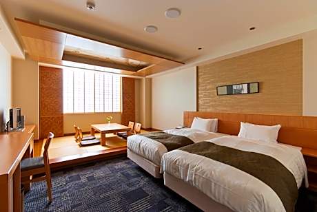 Deluxe Twin Room with Tatami Area - Smoking