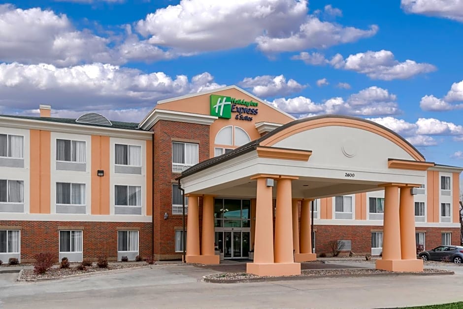 Holiday Inn Express Hotel & Suites Ames