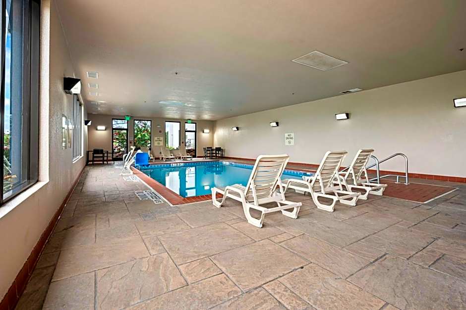 Hampton Inn By Hilton Ridgefield Park