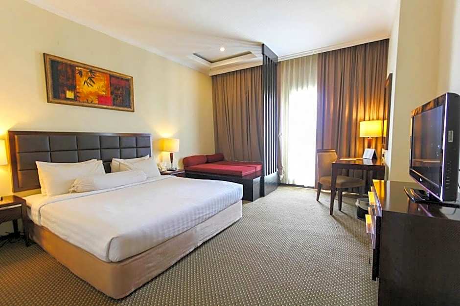 Harmoni One Convention Hotel & Service Apartments