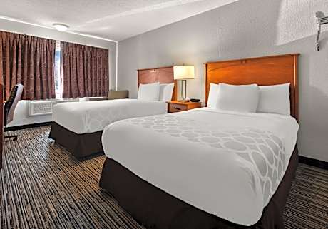 2 Double Beds Nonsmoking-Free Wireless Internet, Cable Tv, And Air Conditioning