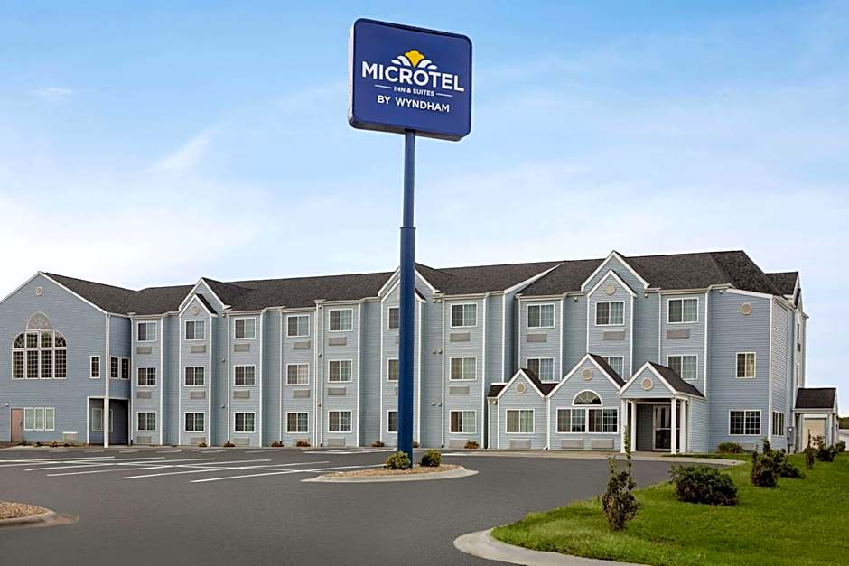 Microtel Inn & Suites By Wyndham Lincoln