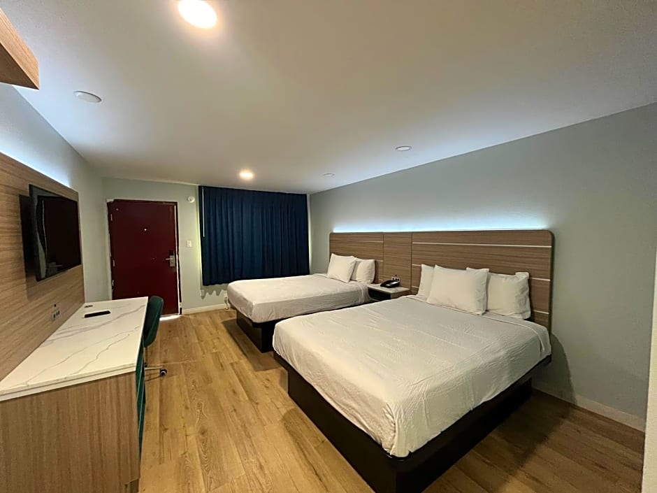 Travelodge by Wyndham Fairplex Pomona