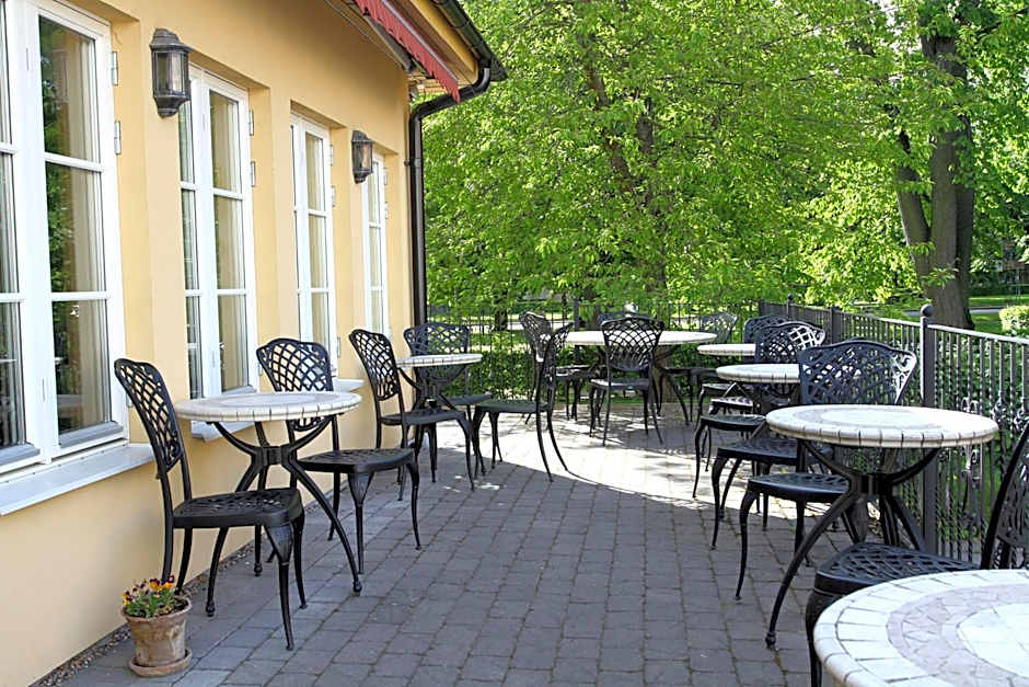 Park Hotel Linköping Fawlty Towers