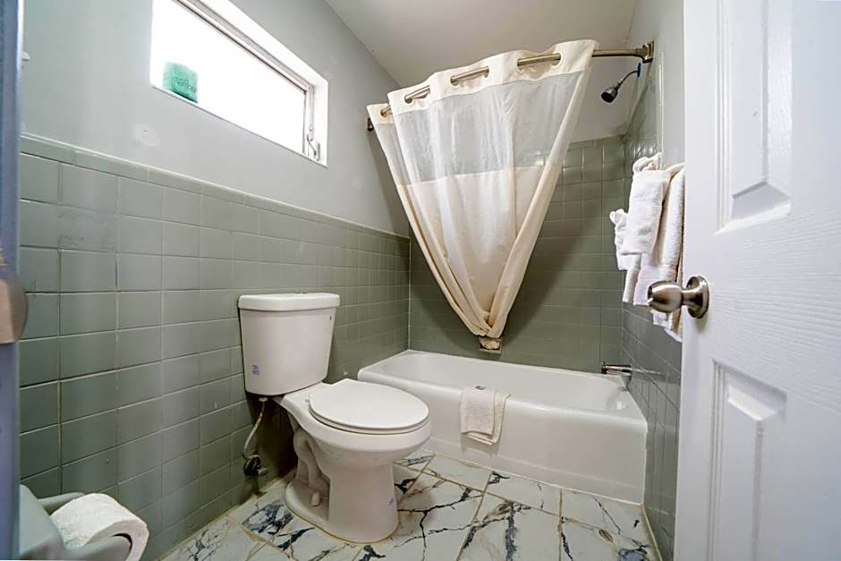 OYO Hotel Ocala, FL I-75