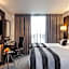 Park Grand London Heathrow