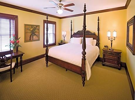 Three-Bedroom Presidential Suite