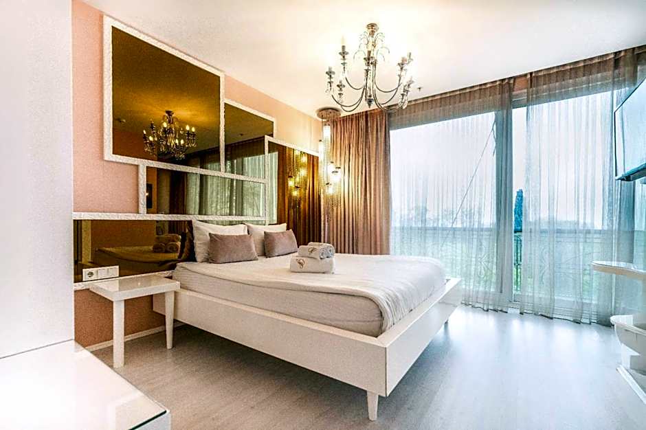 Golden Pars Hotel