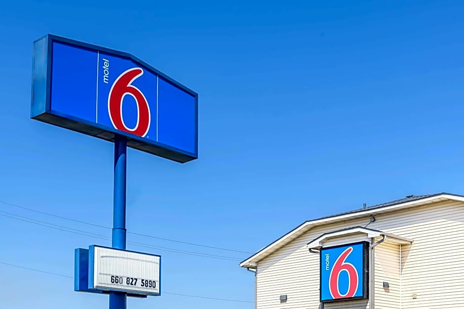 Motel 6-Sedalia, MO