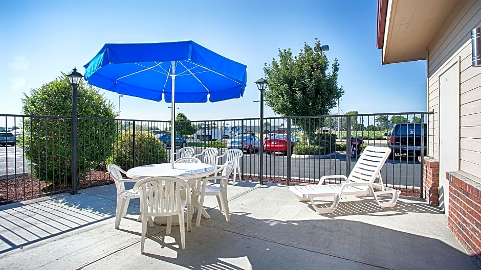 Best Western Rama Inn