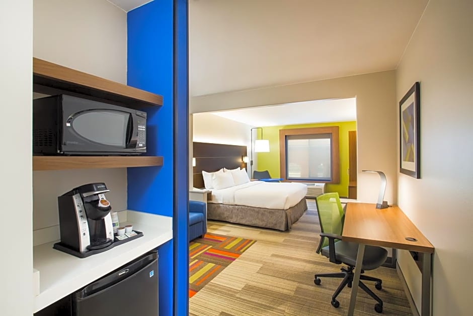 Holiday Inn Express Hotel & Suites Cedar City, an IHG Hotel