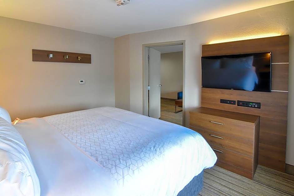 Holiday Inn Express And Suites Indianapolis Northwest By IHG