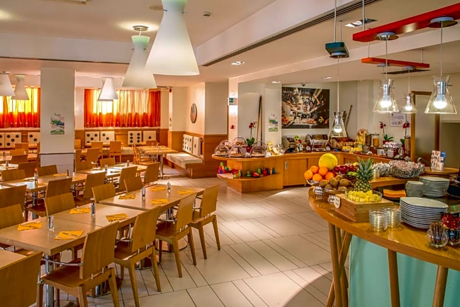 Best Western Globus Hotel