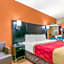 Econo Lodge Northport near University