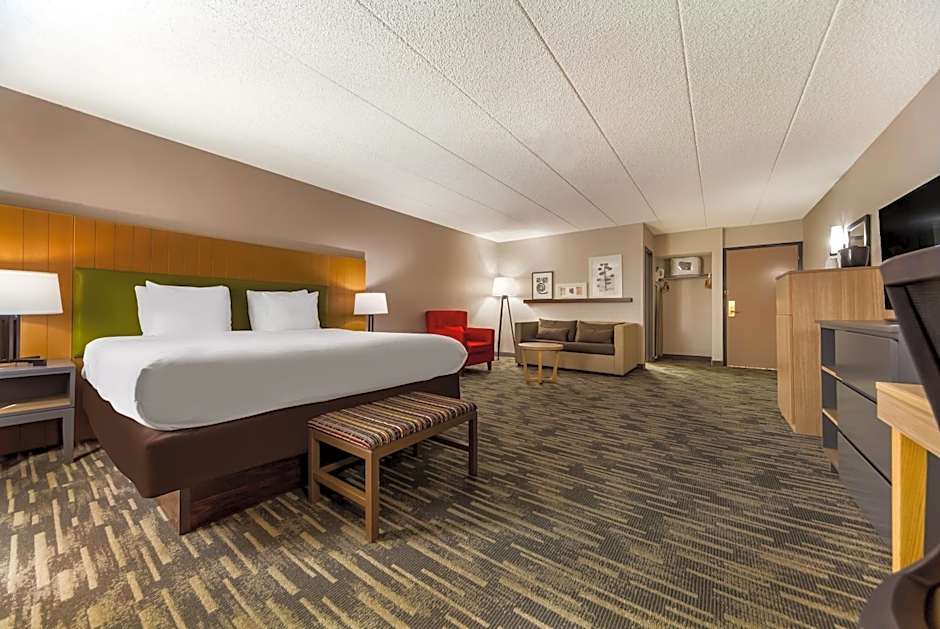 Wingate by Wyndham Lincoln Airport East
