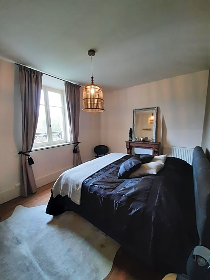 Chateau Sourliavoux, appartement en chambres d'hôtes