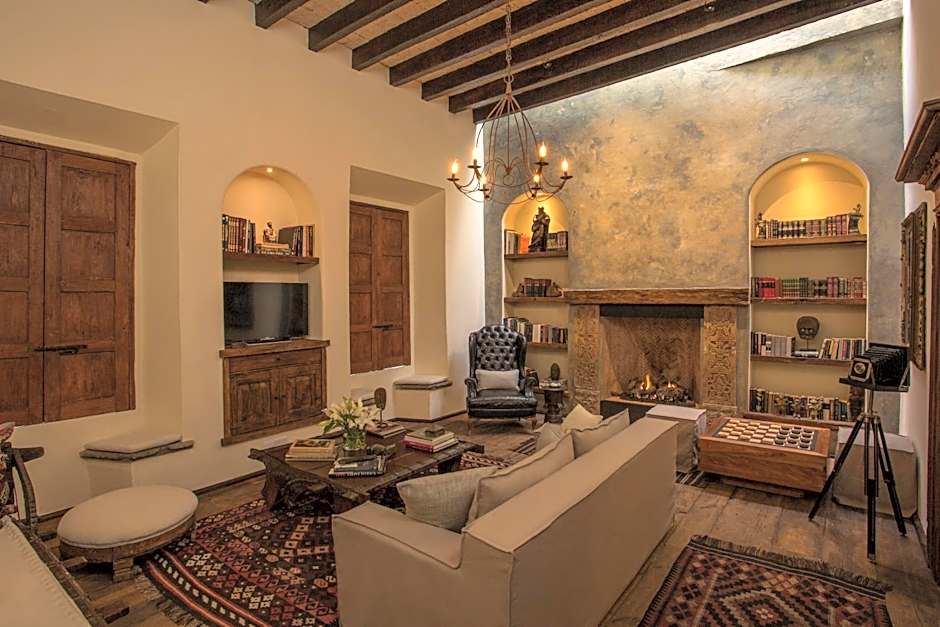 Casa No Name Small Luxury Hotel