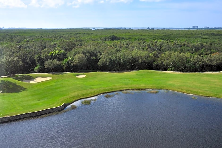 Holiday Inn Express Hotel & Suites Bonita Springs/Naples by IHG