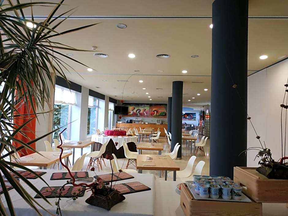 Hotel Mar Comillas by MIJ