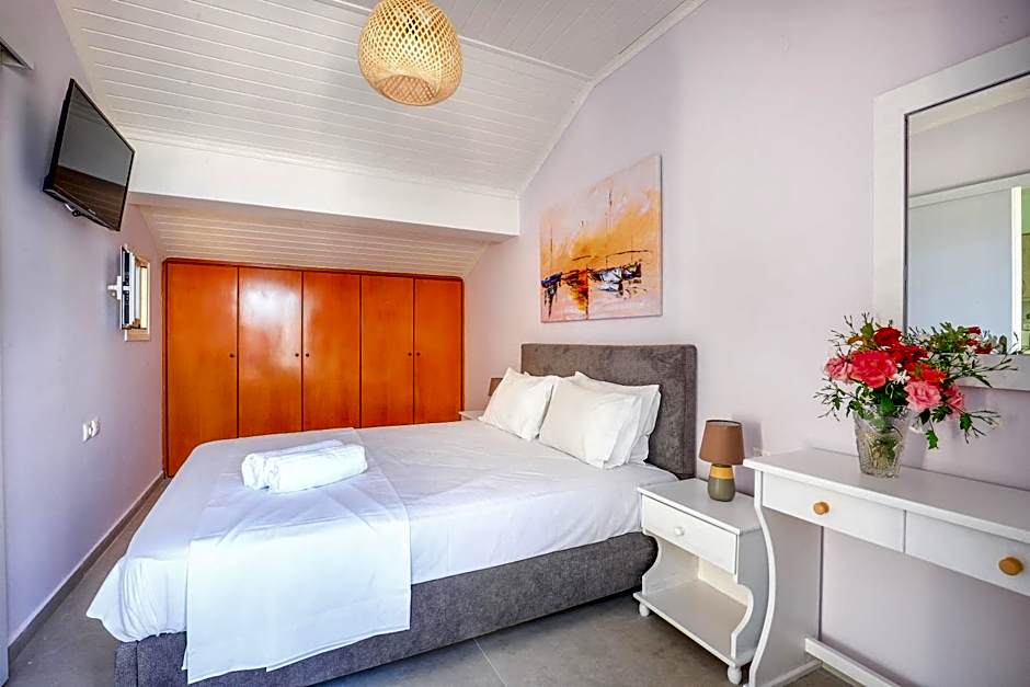 Filalithis Studios & Apartments