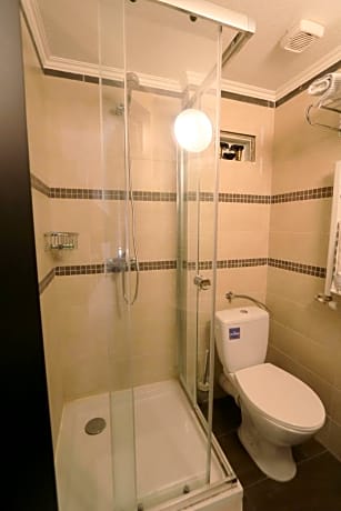 Deluxe Double Studio