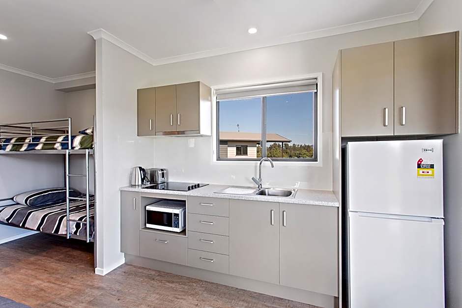 Valley Cabins By The Creek