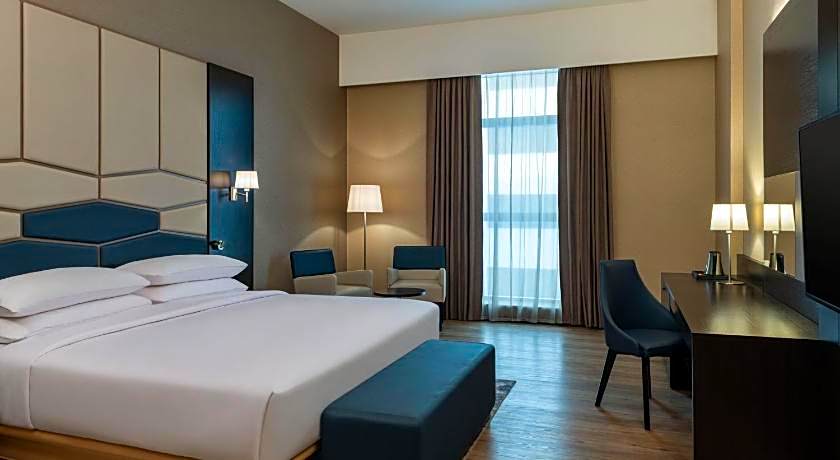 Four Points by Sheraton Production City, Dubai