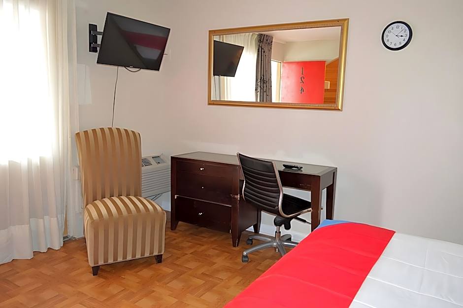 OYO Hotel Houston, TX near Medical Center NRG Stadium