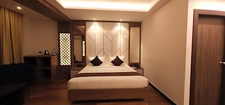 Luxury Double or Twin Room