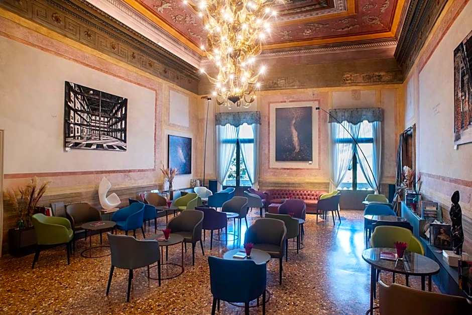 Hotel Aquarius Venice-Ascend Hotel Collection