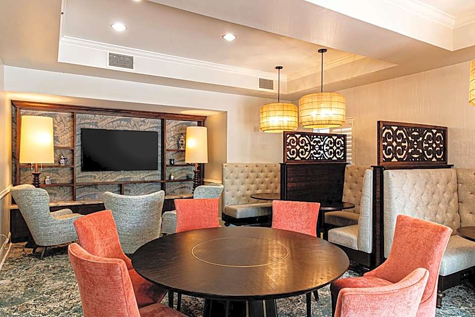 Hampton Inn By Hilton And Suites Charleston/West Ashley