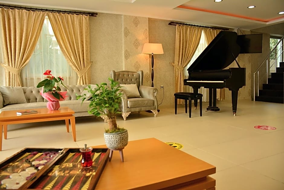 Yesilyurt Otel – Antalya, NJ