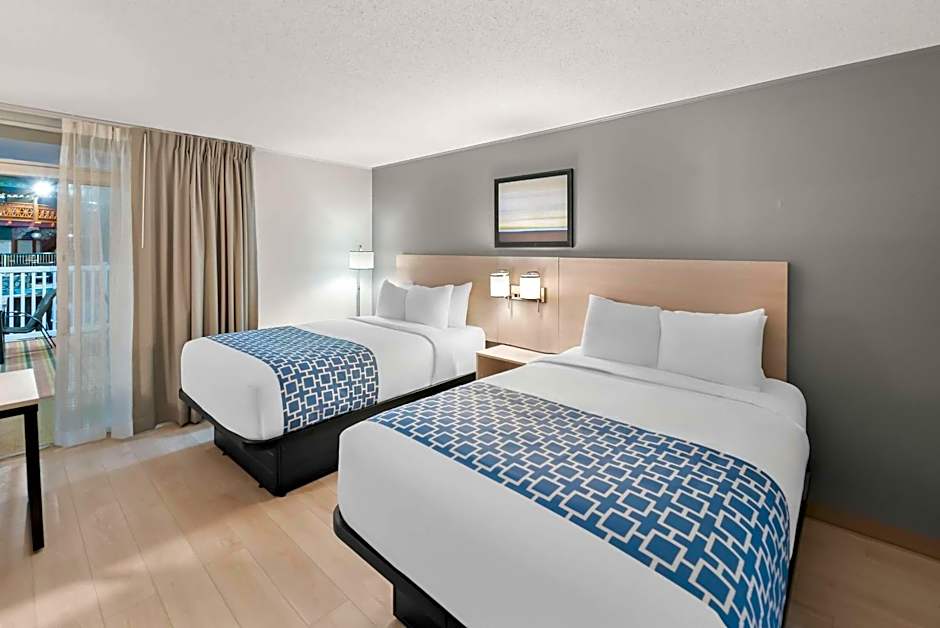 Suburban Studios, Kearney