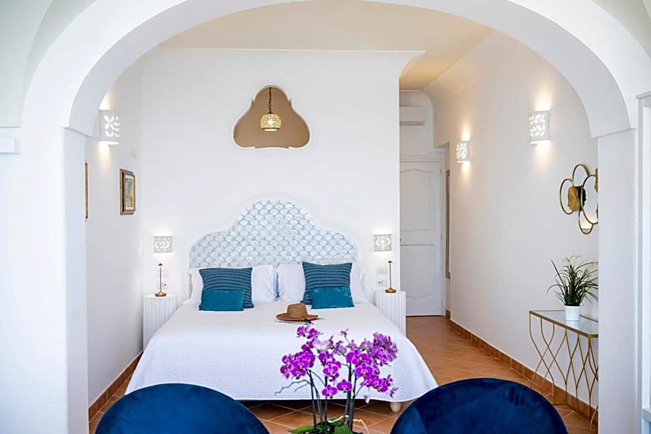 Villa Santa Chiara Positano Suites