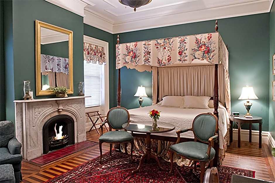 John Rutledge House Inn