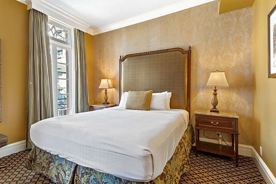 The Lafayette by LuxUrban