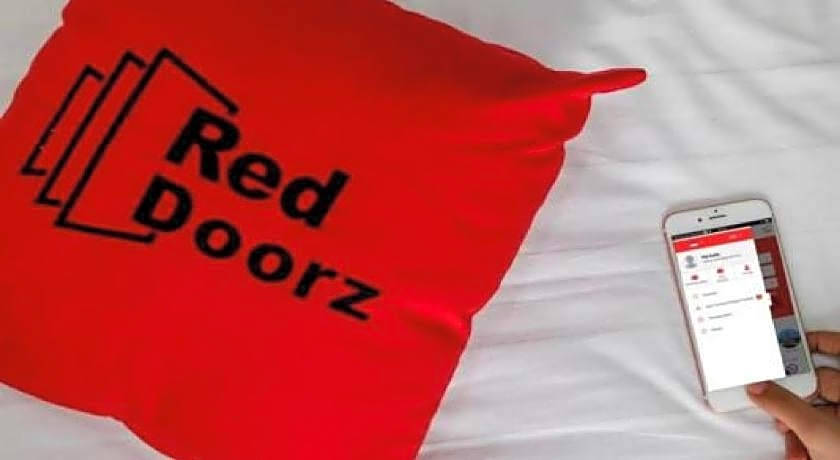 RedDoorz Hostel near Malang Train Station 3