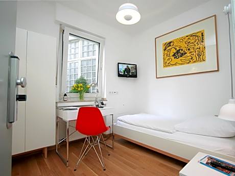 Single Room with Shared Bathroom