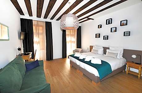 Family Room with Shower