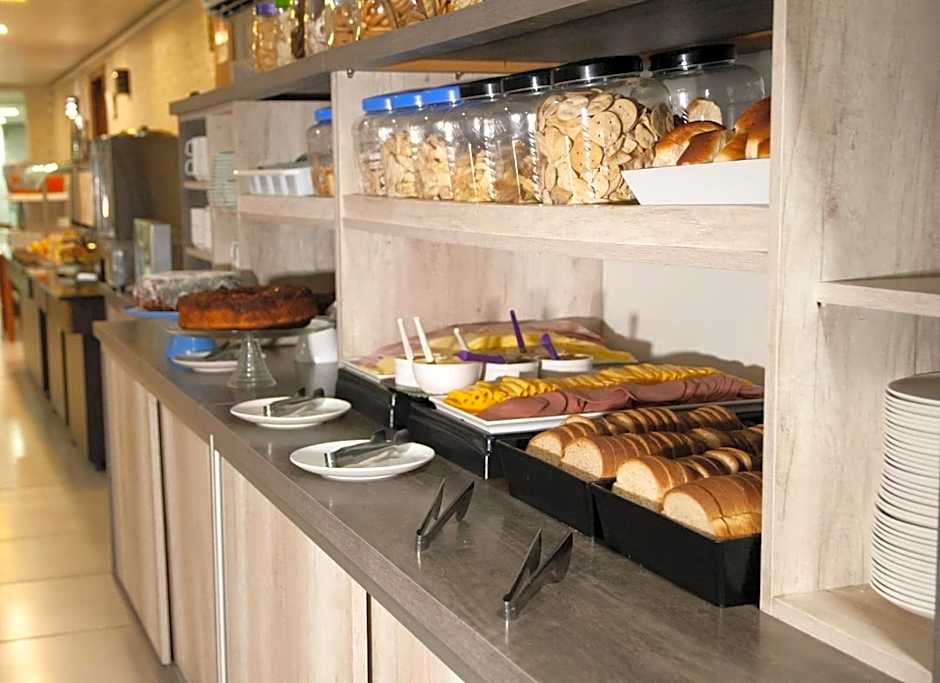 Marechal Plaza Hotel