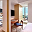 DoubleTree by Hilton Shenzhen Airport Residences