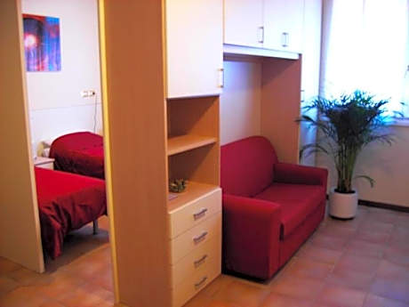 Standard Triple Studio