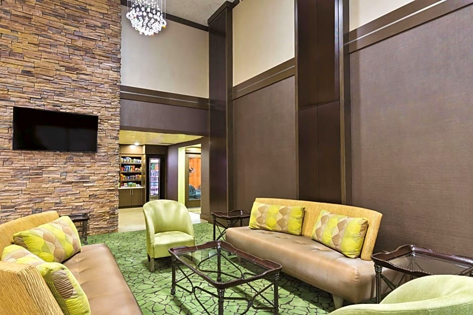 La Quinta Inn & Suites by Wyndham Austin North
