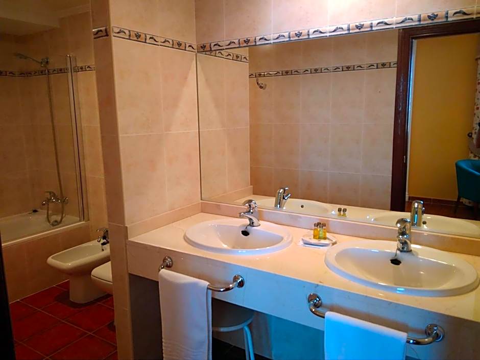 Hotel Alonso de Monroy