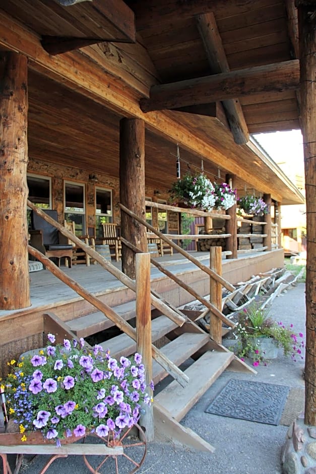 Sugar Loaf Lodge & Cabins