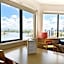 Tiki Hotel Apartments Surfers Paradise